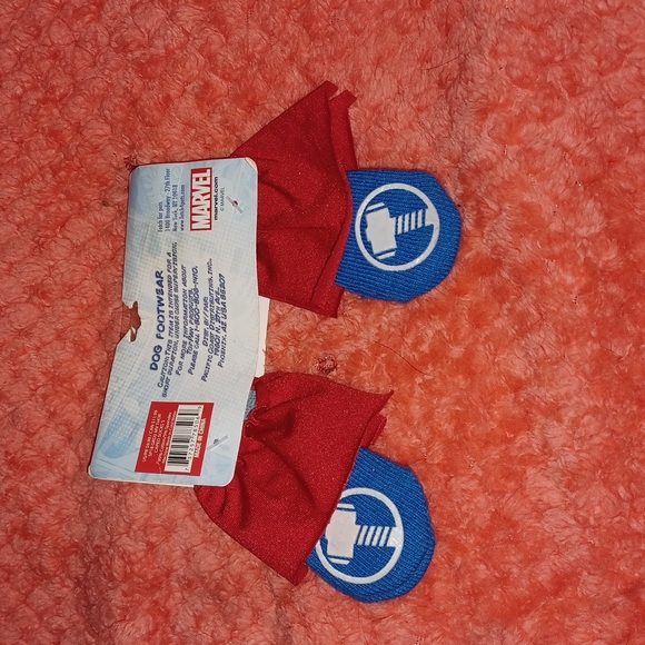 Marvel Comics small Thor caped socks for your dog - Picture 2 of 3